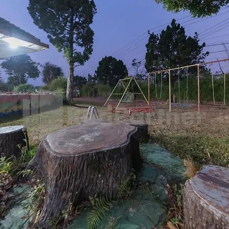 Hotel Linggarjati Near Natural Park Twa Linggarjati エクステリア 写真